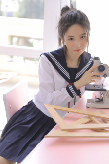 双人床上做的运动打扑克软件